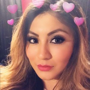 Meet your Posher, Mayra